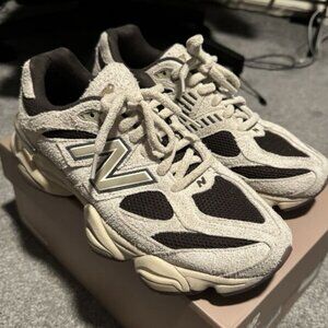 Size 10 - Balance Sydney McLaughlin-Levrone x 9060 Linen Black Coffee